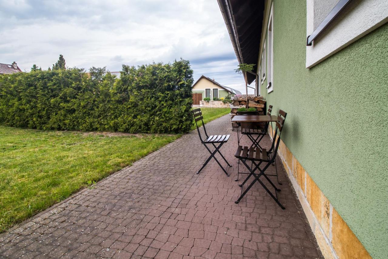 Penzion Helga Zdar  Buitenkant foto